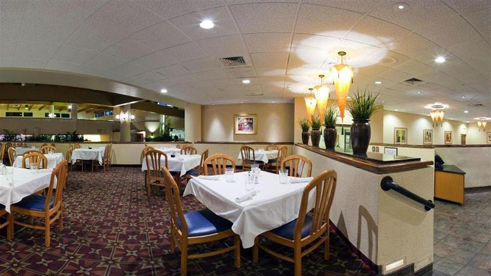 Ramada Conference Center Hotel 3*