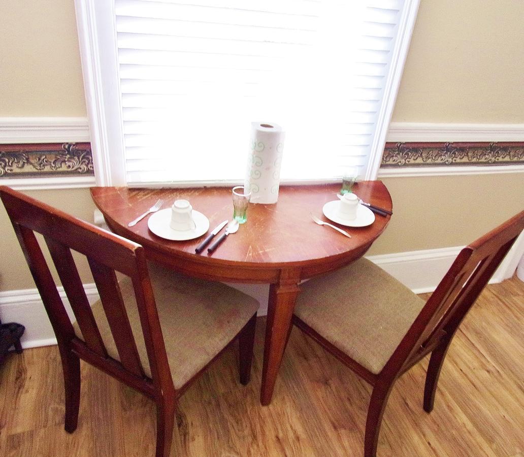 Duchess Downtown Bed & Breakfast