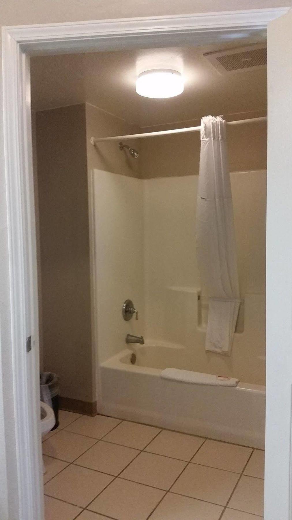 Baymont By Wyndham Airport Hotel