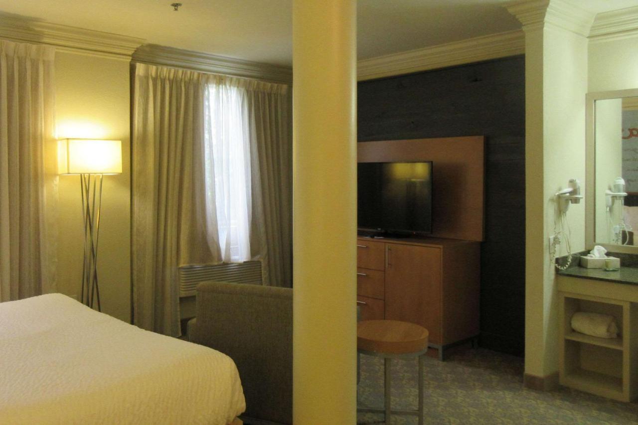 Spark By Hilton South Hotel Lafayette
